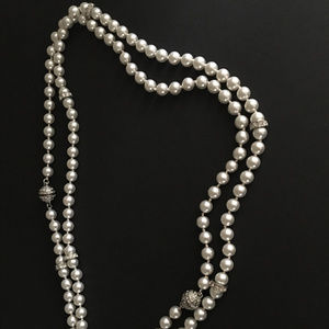 Chloe and Isabel pearl necklace